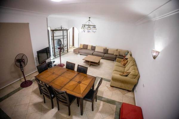 Two-Bedroom House - Accommodation