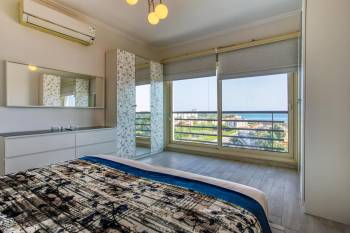 One-Bedroom Apartment with Ocean View6
